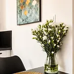 Piotrapartments - Wilcza - Luxury - Prime Location * ワルシャワ
