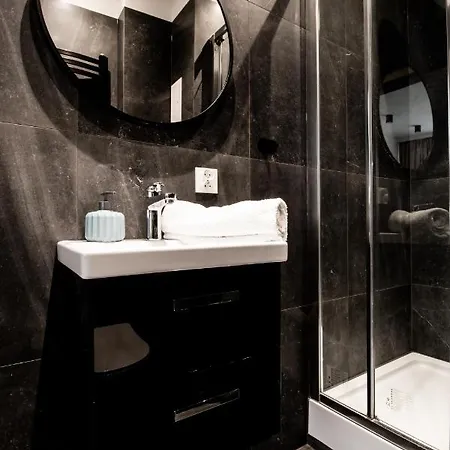 Piotrapartments - Wilcza Luxury In Centre *