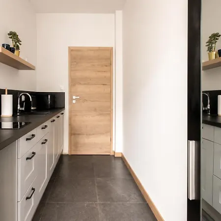 Apartmán Piotrapartments - Wilcza - Luxury - Prime Location