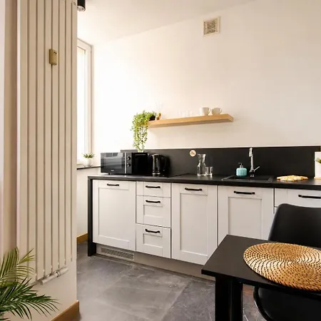 Piotrapartments - Wilcza - Luxury - Prime Location