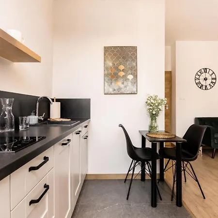 Apartmán Piotrapartments - Wilcza - Luxury - Prime Location *