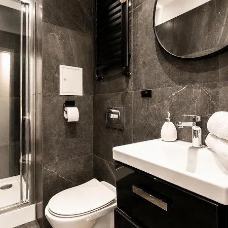 Piotrapartments - Wilcza - Luxury - Prime Location Apartamento