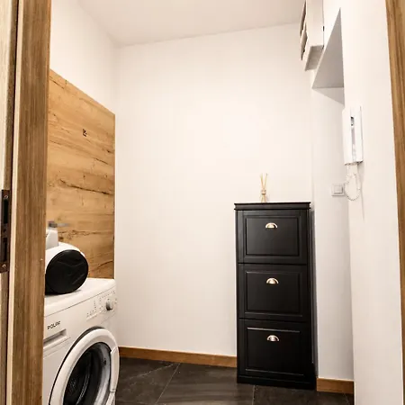 Piotrapartments - Wilcza - Luxury - Prime Location Apartamento *